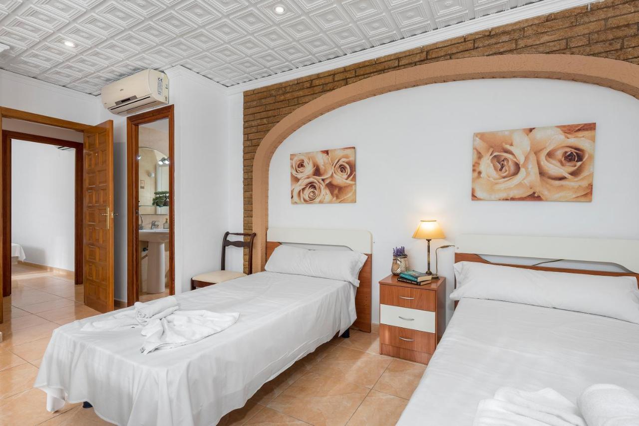 Villa Caleta - Plusholidays กัลเป ภายนอก รูปภาพ
