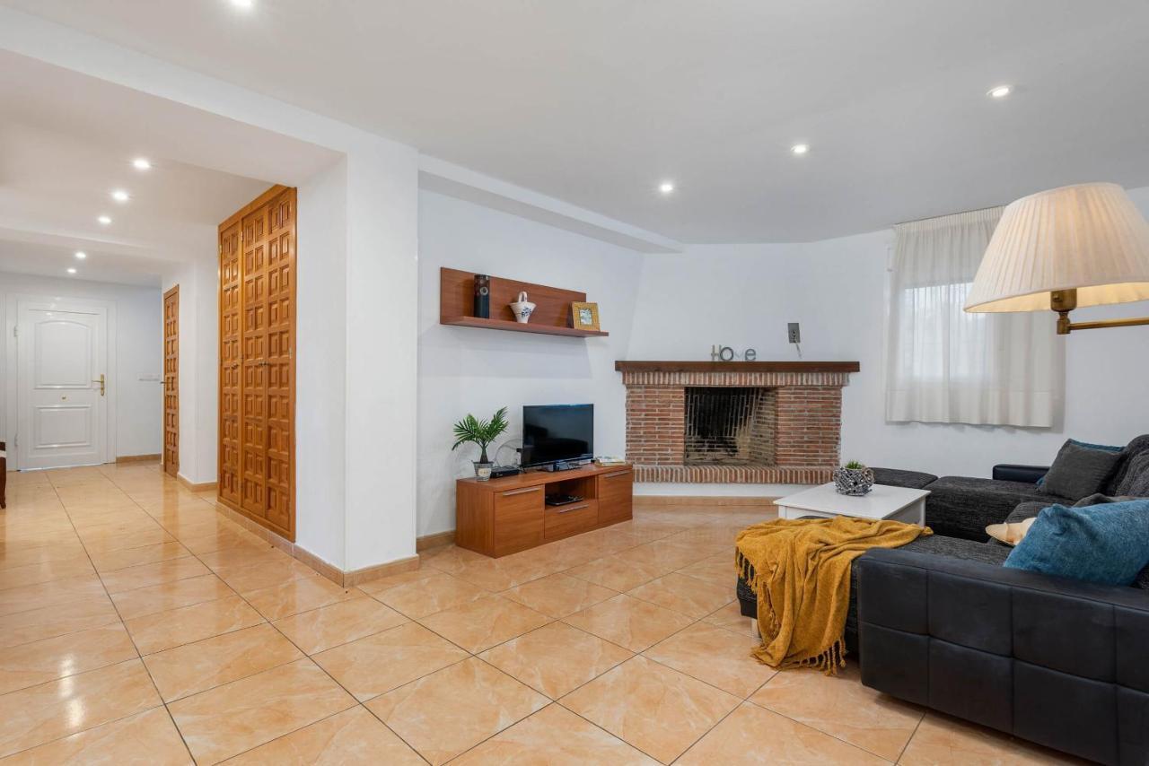 Villa Caleta - Plusholidays กัลเป ภายนอก รูปภาพ
