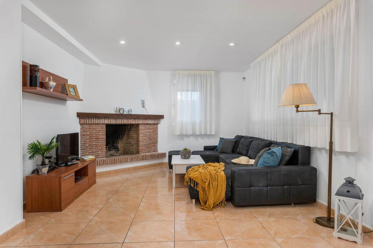 Villa Caleta - Plusholidays กัลเป ภายนอก รูปภาพ